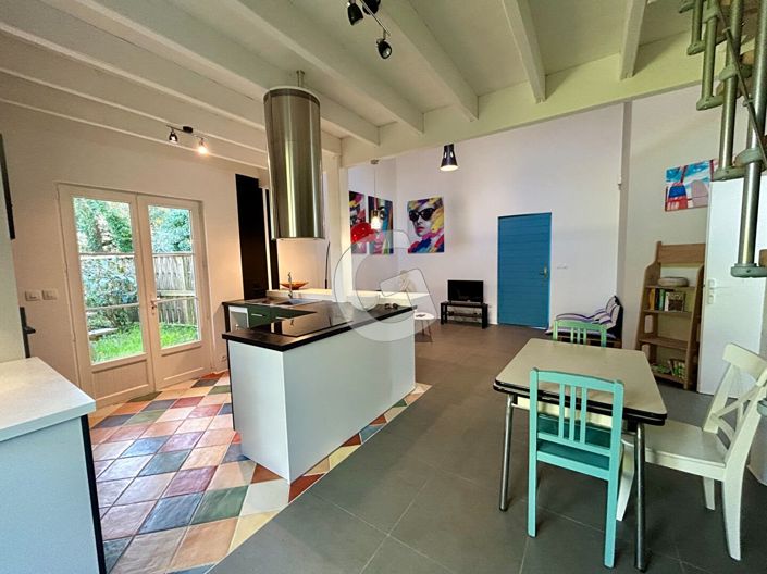 Image No.4-4 Bed House for sale