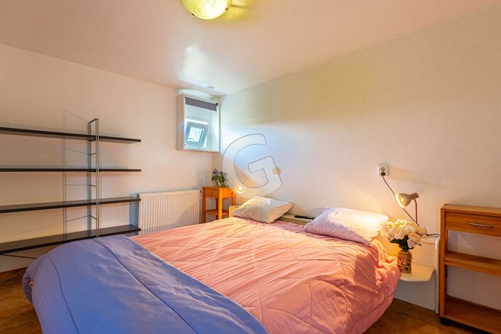 Image No.13-4 Bed House for sale