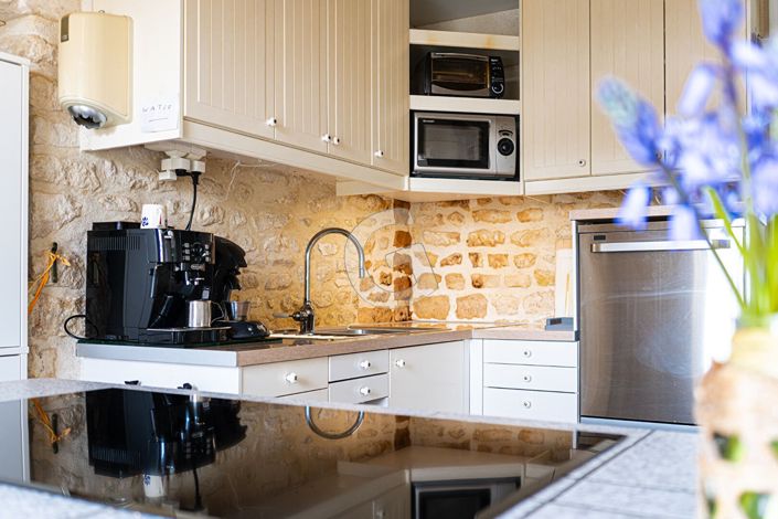 Image No.16-4 Bed House for sale