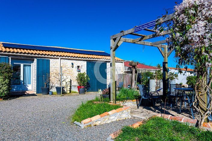 Image No.4-4 Bed House for sale