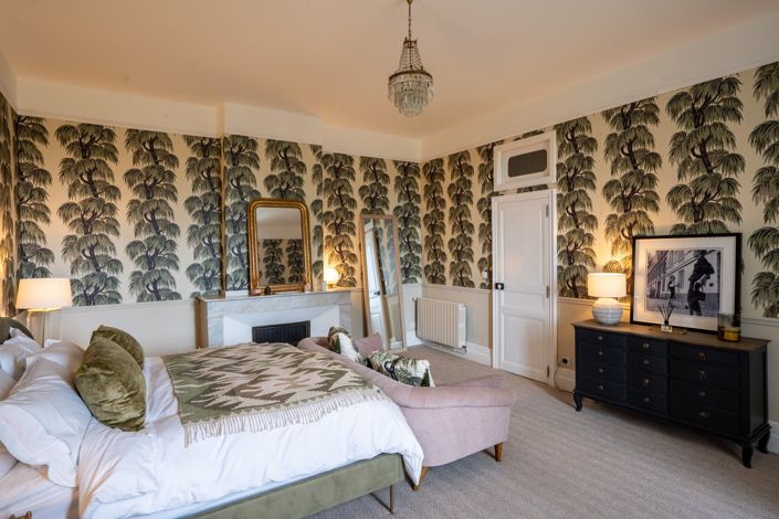 Image No.16-10 Bed House for sale