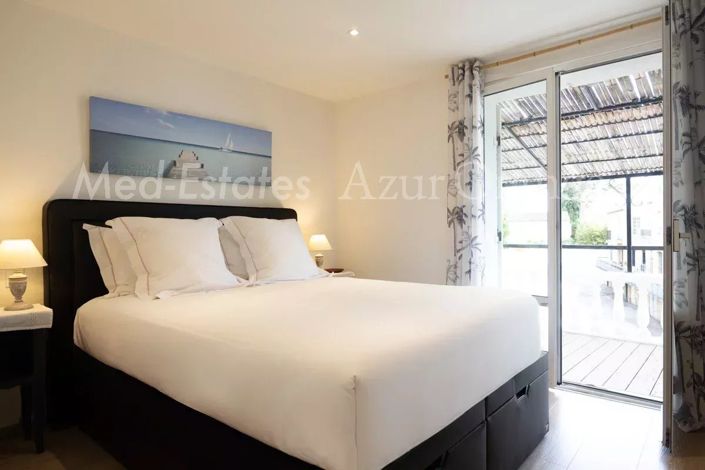 Image No.13-3 Bed Apartment for sale