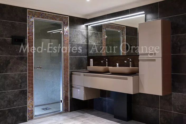 Image No.16-3 Bed Apartment for sale