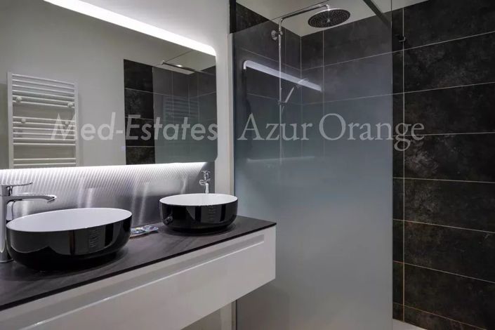 Image No.17-3 Bed Apartment for sale