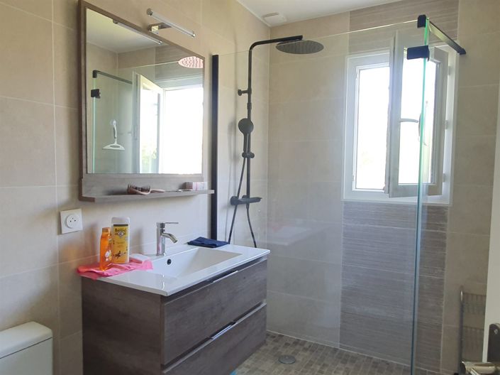 Image No.16-3 Bed House for sale