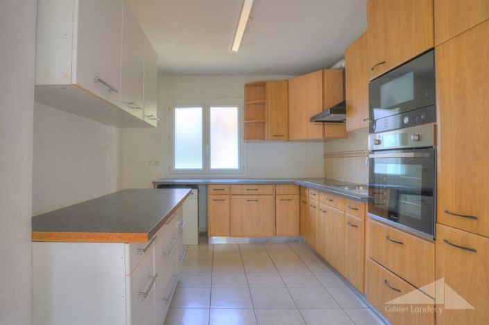 Image No.4-3 Bed House for sale