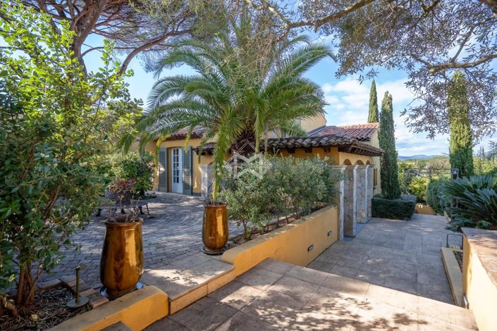 Image No.15-6 Bed House for sale