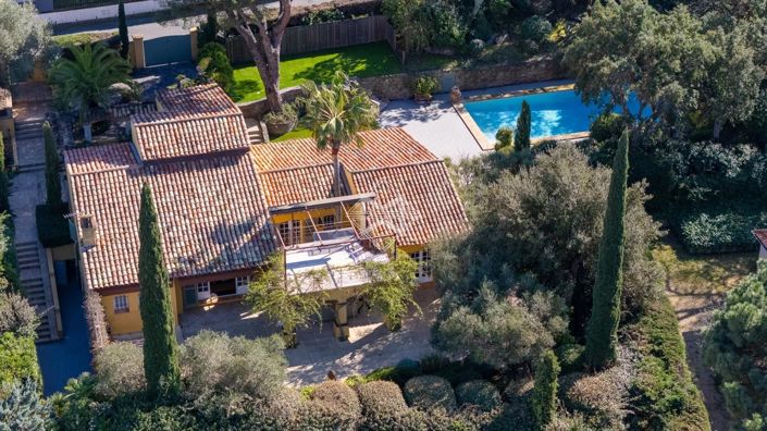 Image No.2-6 Bed House for sale