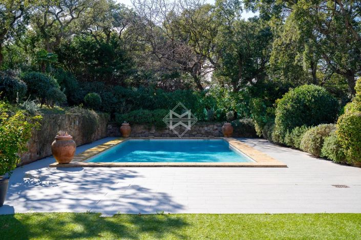 Image No.6-6 Bed House for sale