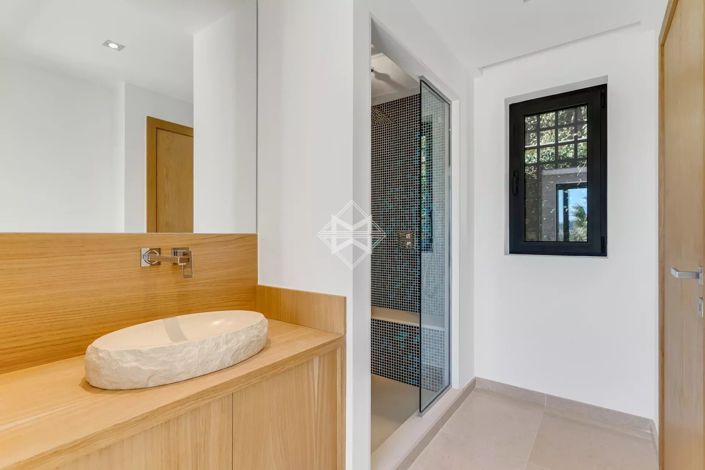 Image No.10-Maison de 4 chambres à vendre à Sainte-Maxime