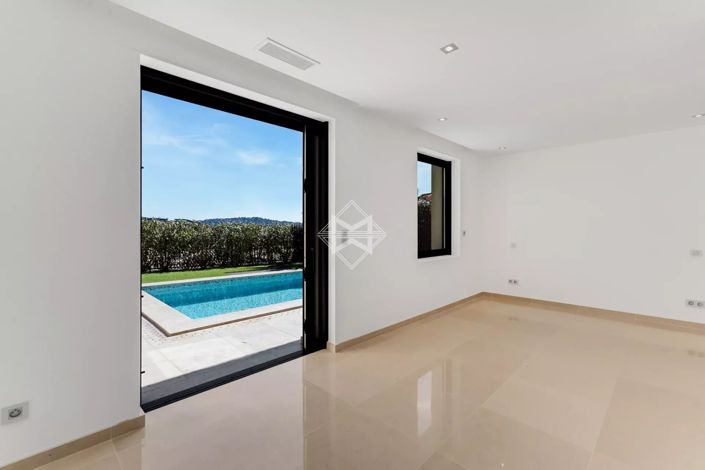 Image No.13-Maison de 4 chambres à vendre à Sainte-Maxime