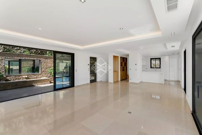 Image No.8-Maison de 4 chambres à vendre à Sainte-Maxime