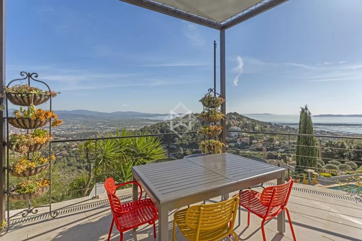 Image No.4-3 Bed House for sale