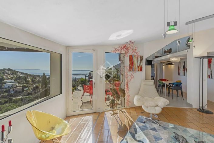 Image No.7-3 Bed House for sale