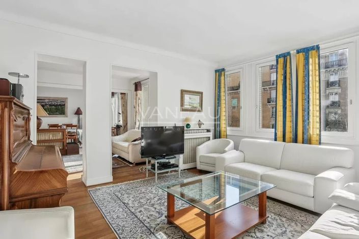 Image No.5-3 Bed Apartment for sale