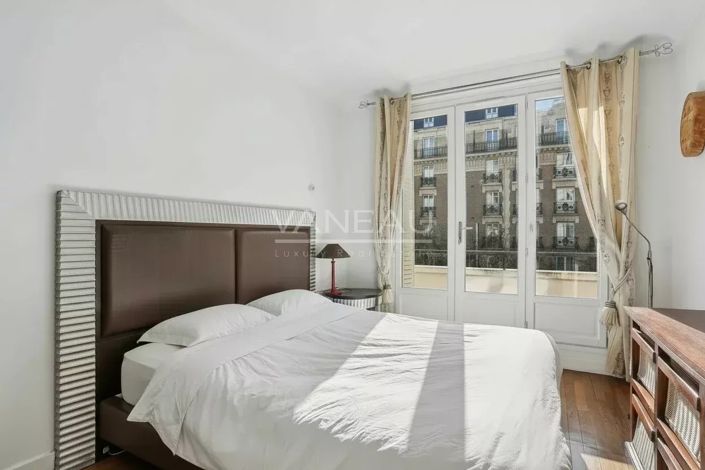 Image No.7-3 Bed Apartment for sale