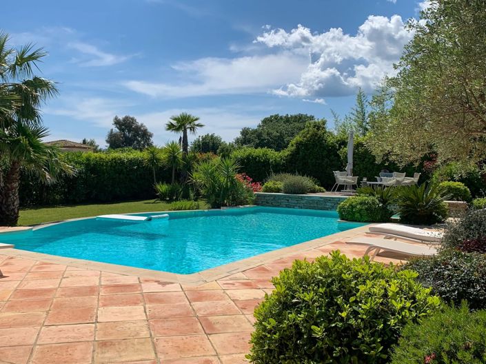 Image No.13-6 Bed House for sale