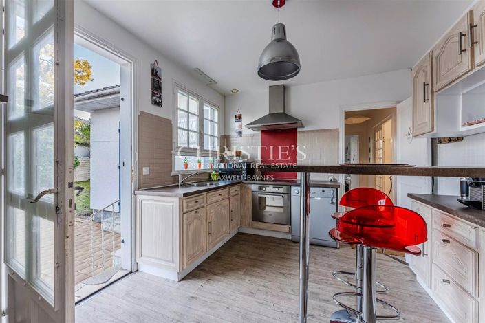 Image No.6-3 Bed House for sale