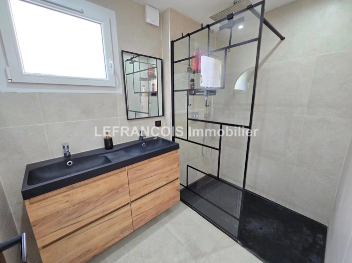 Image No.13-2 Bed Apartment for sale