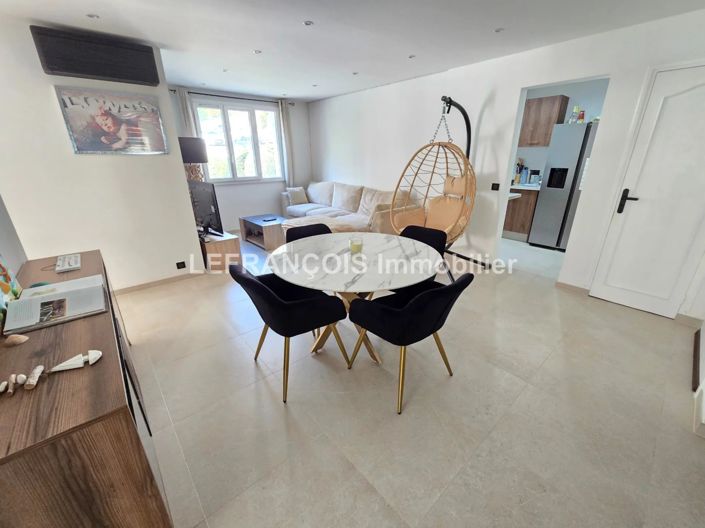 Image No.5-2 Bed Apartment for sale