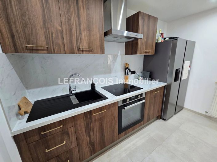 Image No.9-2 Bed Apartment for sale