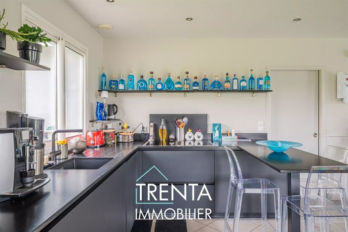 Image No.7-3 Bed House for sale