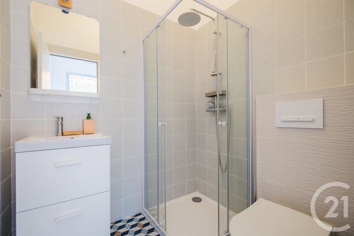 Image No.14-3 Bed House for sale