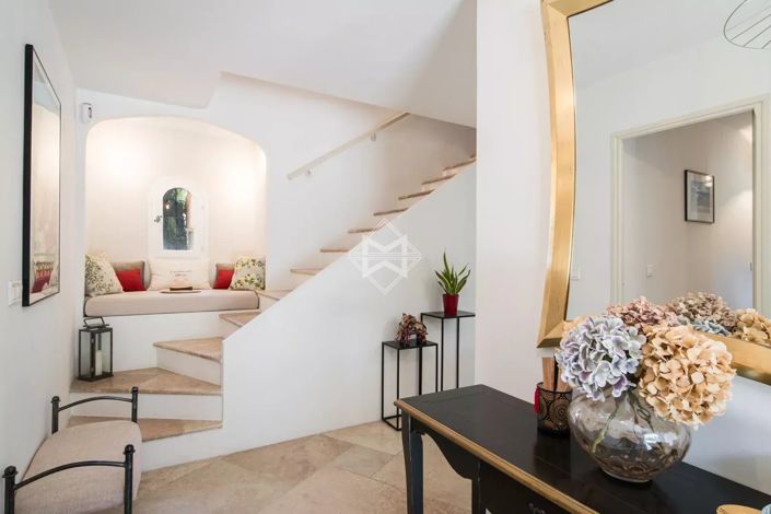 Image No.9-4 Bed House for sale