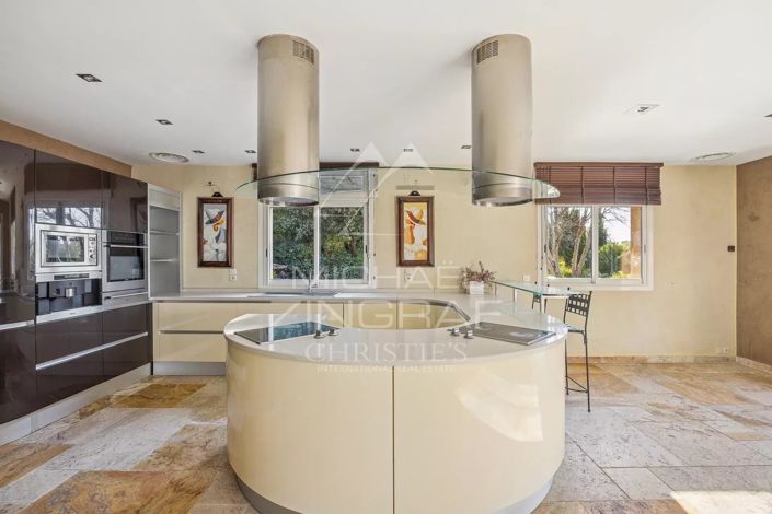 Image No.8-Maison de 5 chambres à vendre à Roquefort-les-Pins