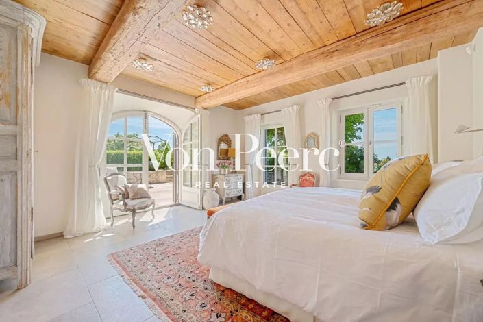 Image No.10-4 Bed House for sale