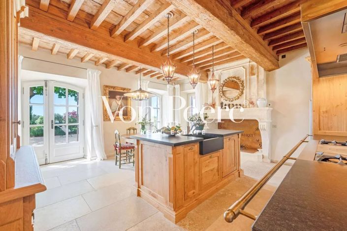 Image No.8-4 Bed House for sale