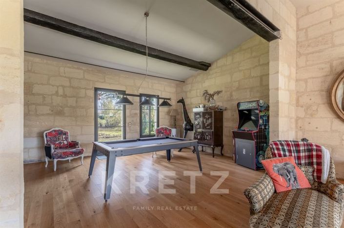 Image No.11-7 Bed House for sale