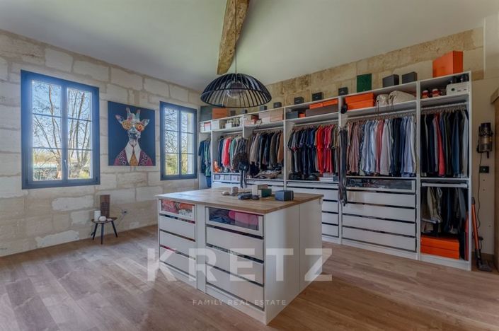 Image No.16-7 Bed House for sale