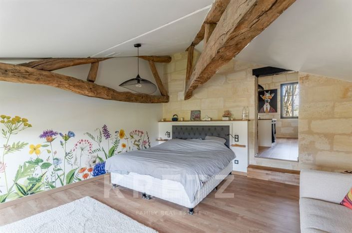 Image No.18-7 Bed House for sale