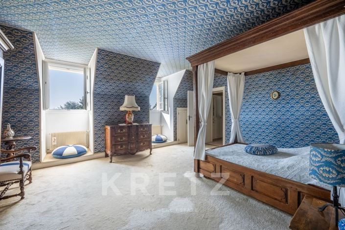 Image No.13-9 Bed House for sale