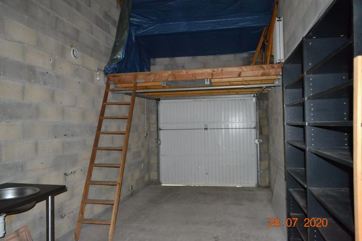 Image No.10-4 Bed House for sale