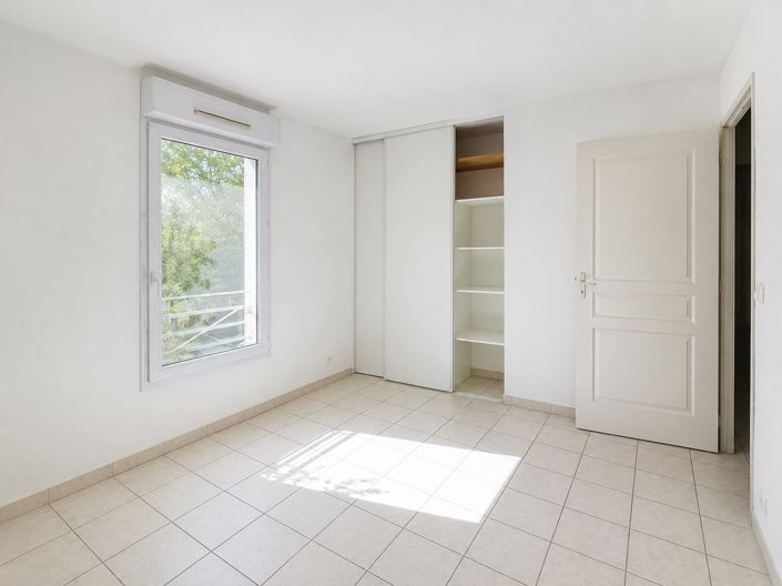 Image No.10-4 Bed House for sale