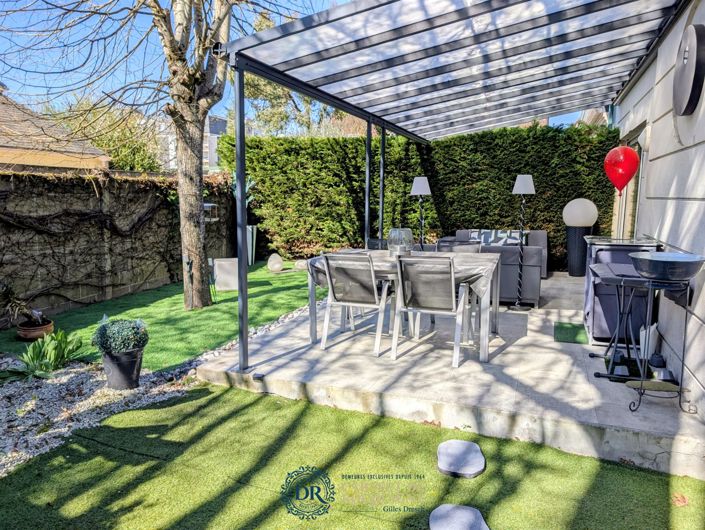 Image No.14-3 Bed House for sale