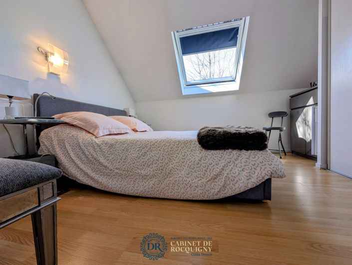 Image No.8-3 Bed House for sale