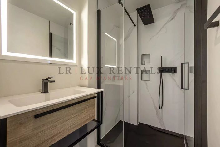 Image No.12-4 Bed Apartment for sale