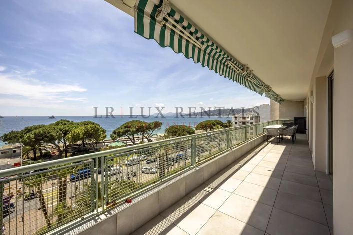 Image No.2-4 Bed Apartment for sale