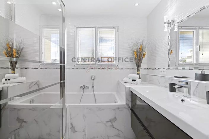 Image No.8-Apartment for sale