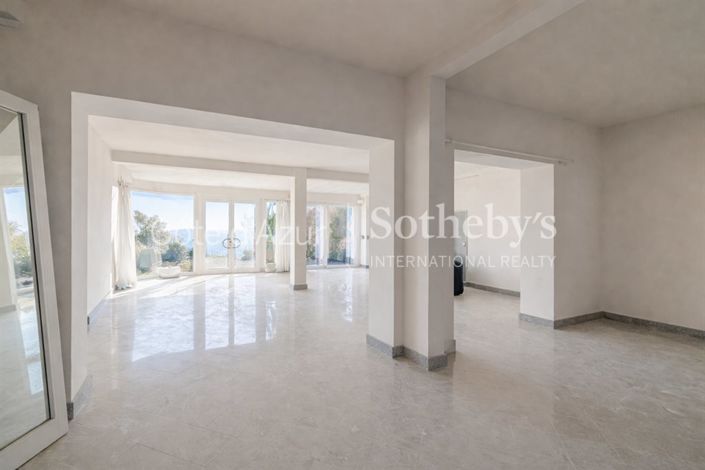 Image No.4-House for sale