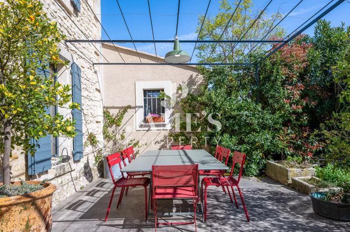 Image No.5-5 Bed House for sale