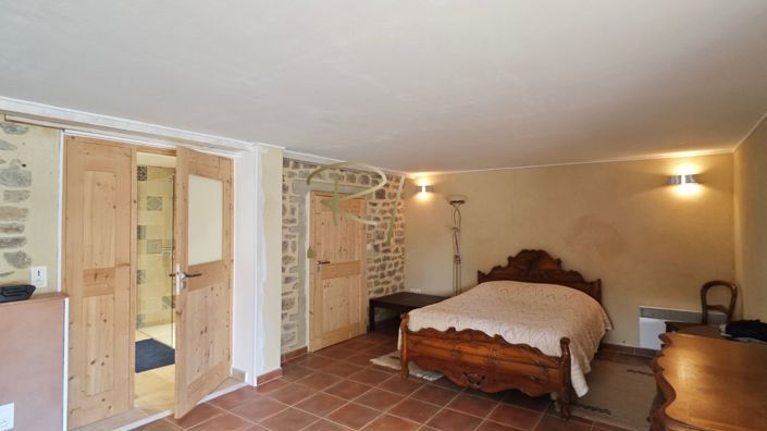 Image No.7-4 Bed House for sale