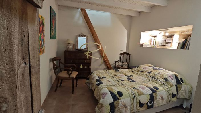 Image No.9-4 Bed House for sale