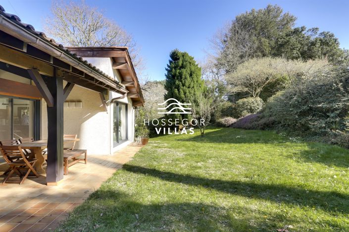 Image No.3-5 Bed House for sale