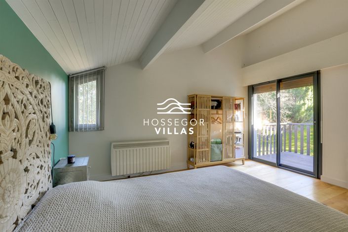 Image No.7-5 Bed House for sale