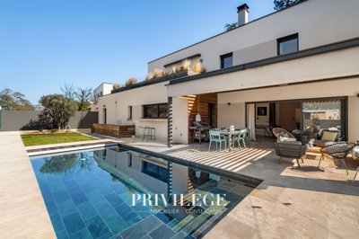 1 - Rochetaillée-sur-Saône, Maison