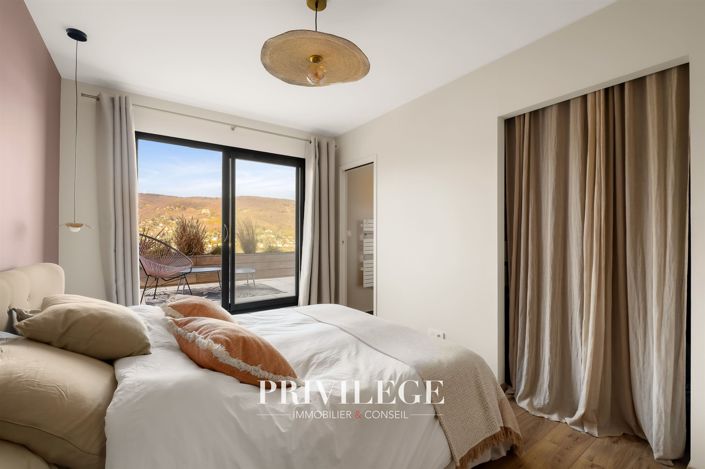 Image No.11-Maison de 5 chambres à vendre à Rochetaillée-sur-Saône